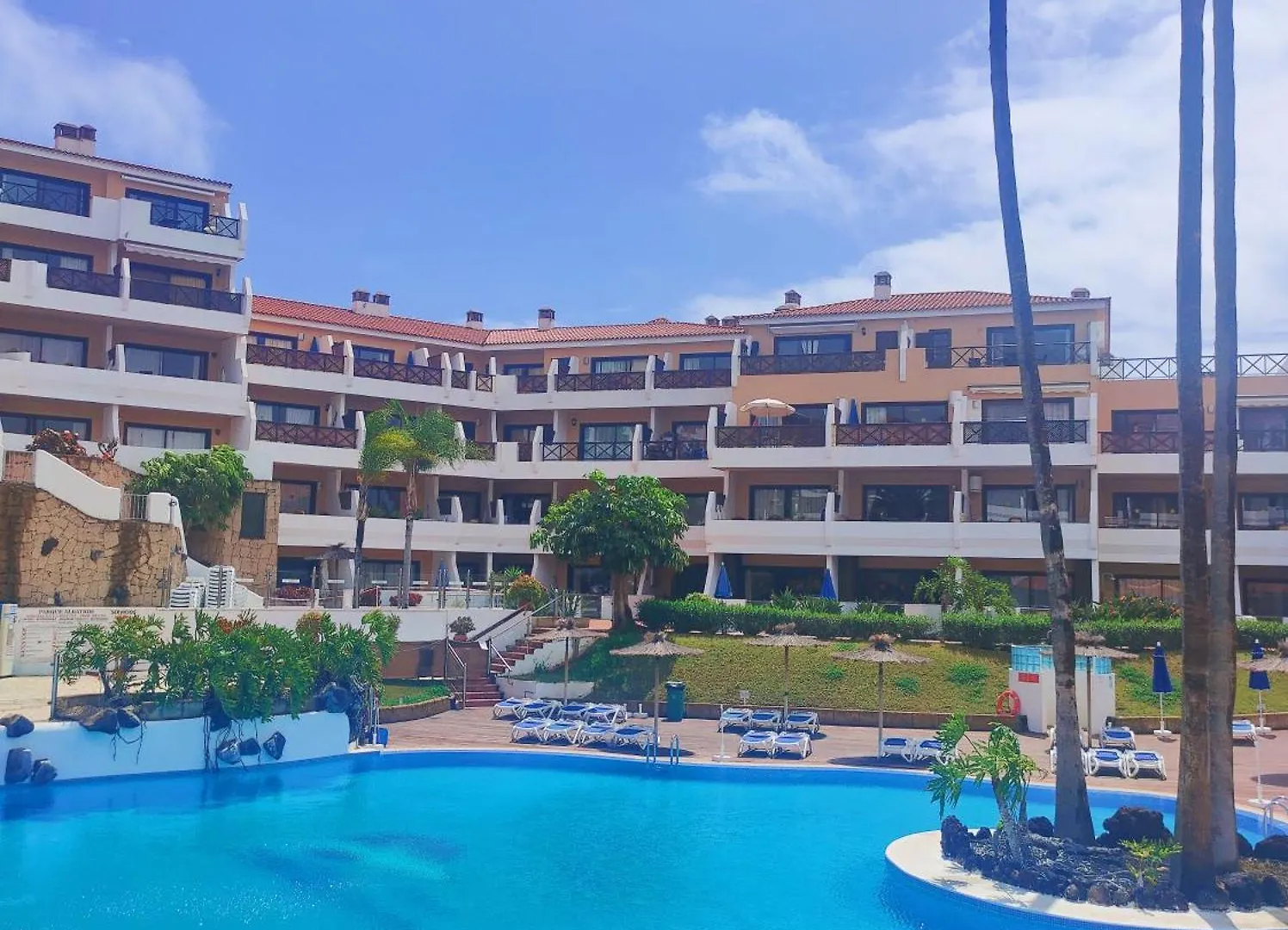 Lovely Apartment Top Views, Heated Pool, Great Location San Miguel de Abona