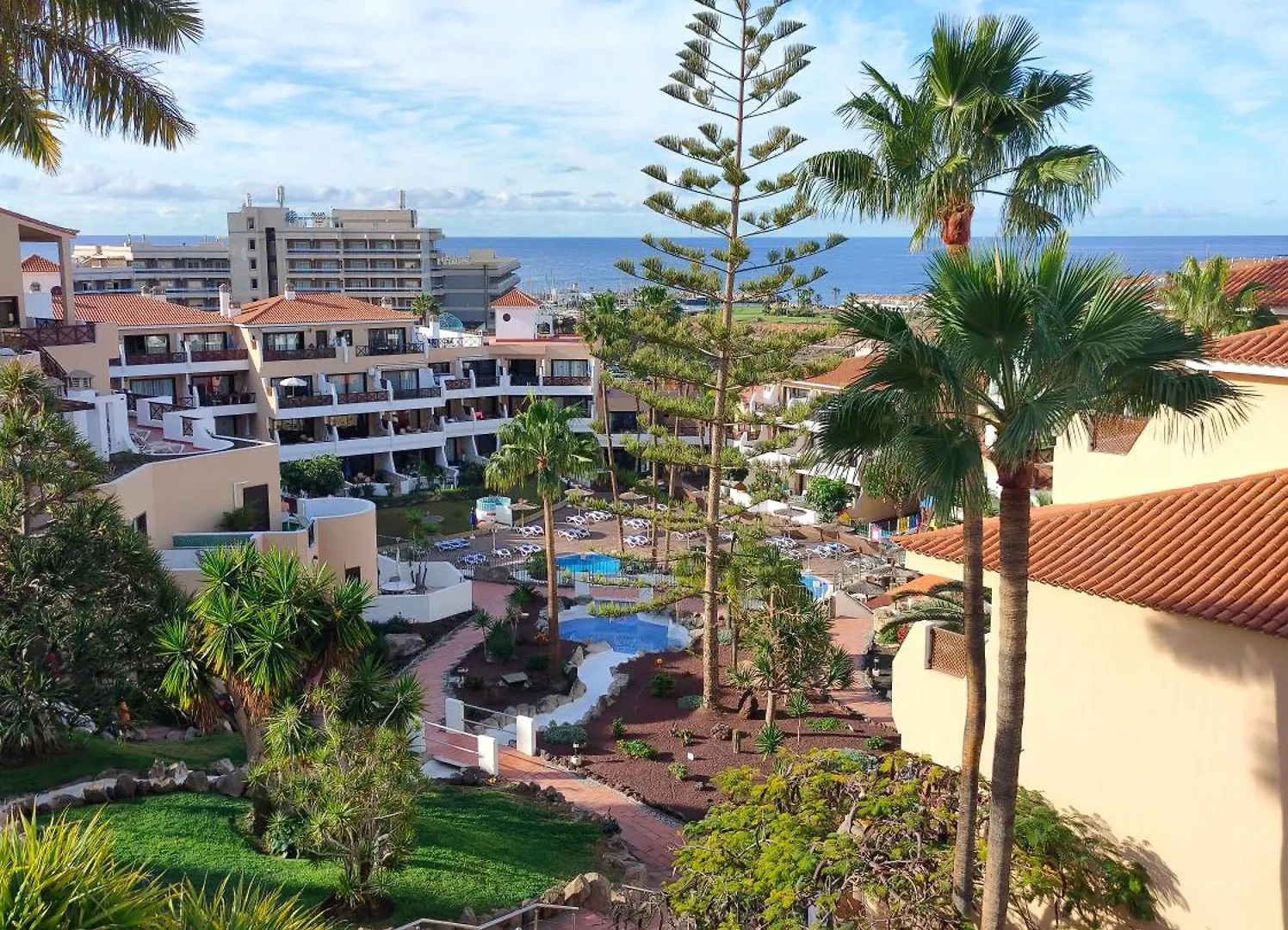 Lovely Apartment Top Views, Heated Pool, Great Location San Miguel de Abona